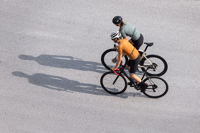 sPerformance Radkollektion für Damen und Herren von SCROC.